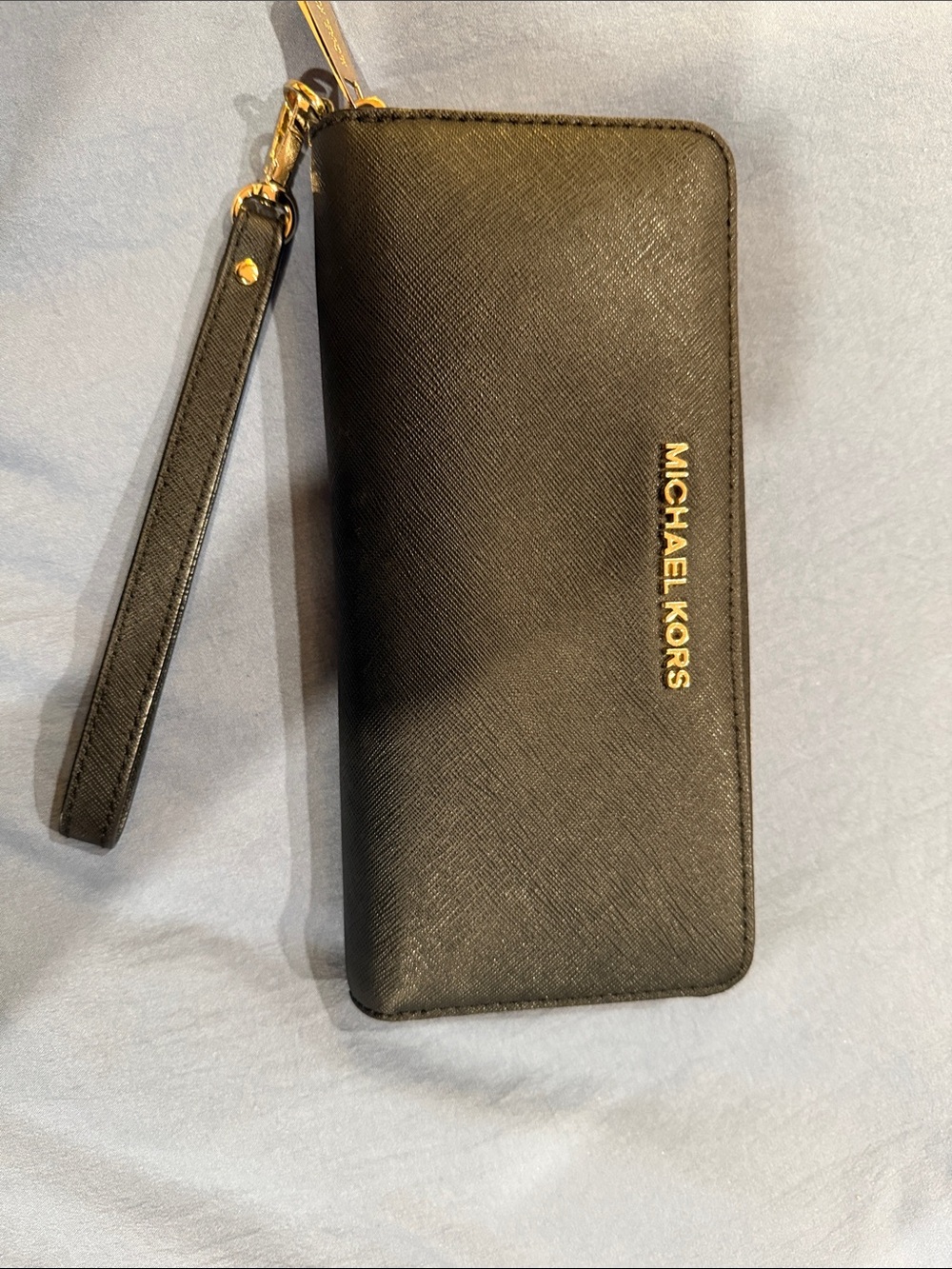 Michael Kors Black Saffiano Zip-Around Wristlet